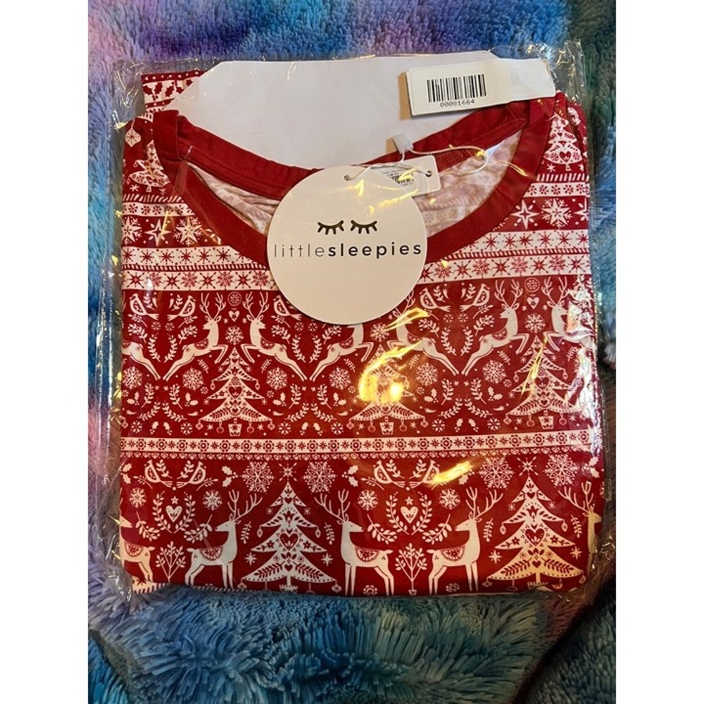 V74. Little‎ sleepies reindeer mens top 2XL NIB